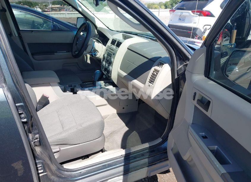 Photo 5 of 2009 Ford Escape HYBRID LIMITED (VIN 1FMCU59349KB02605)