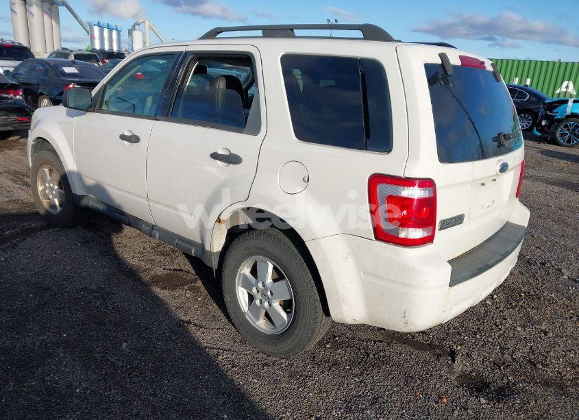 Photo 3 of 2009 Ford Escape HYBRID LIMITED (VIN 1FMCU59369KA16681)