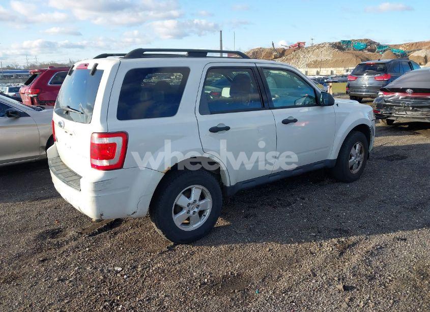 Photo 4 of 2009 Ford Escape HYBRID LIMITED (VIN 1FMCU59369KA16681)