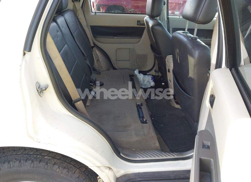 Photo 8 of 2009 Ford Escape HYBRID LIMITED (VIN 1FMCU59369KA16681)