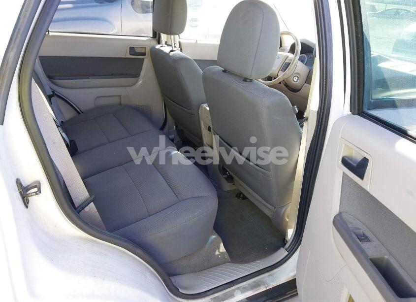 Photo 8 of 2009 Ford Escape HYBRID (VIN 1FMCU59369KB21334)