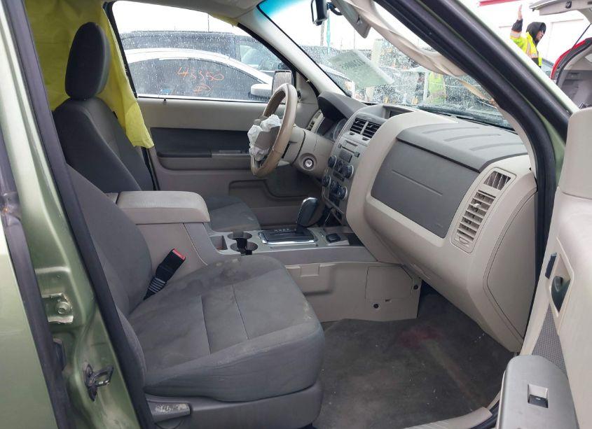 Photo 5 of 2009 Ford Escape HYBRID LIMITED (VIN 1FMCU59369KB62126)