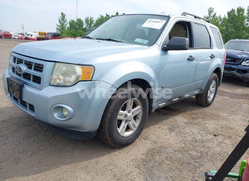 Photo 2 of 2009 Ford Escape HYBRID LIMITED (VIN 1FMCU59379KA19296)