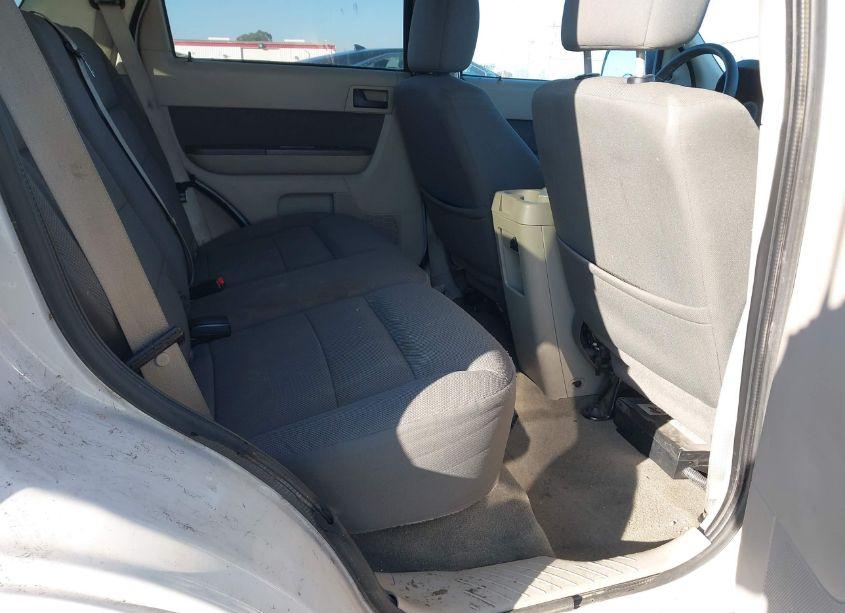 Photo 8 of 2009 Ford Escape HYBRID (VIN 1FMCU59399KA71089)