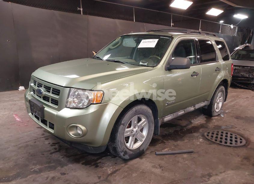 Photo 2 of 2009 Ford Escape HYBRID LIMITED (VIN 1FMCU59399KB92902)