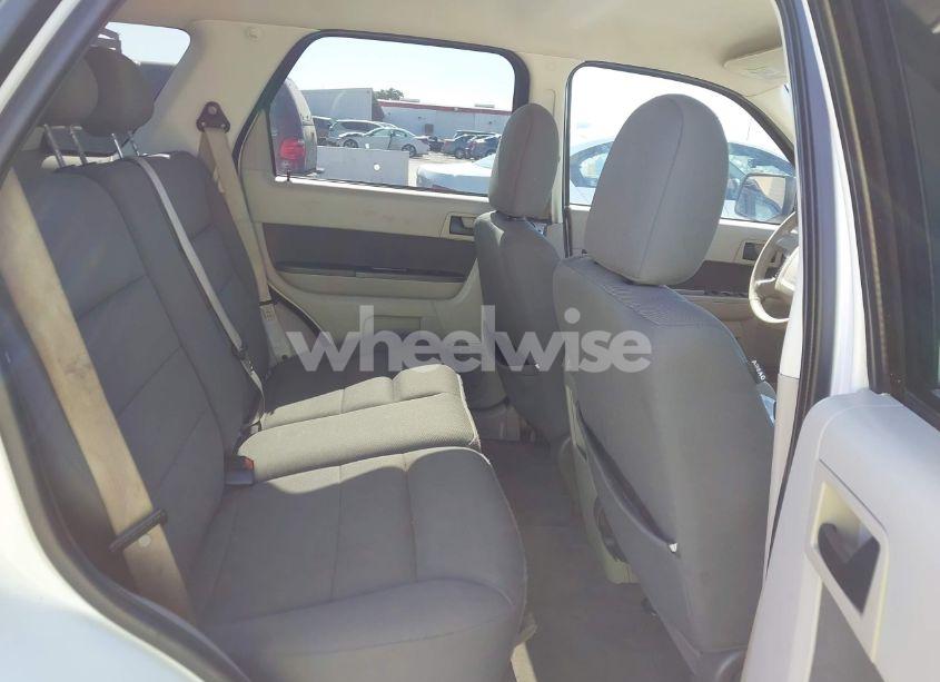 Photo 8 of 2009 Ford Escape HYBRID LIMITED (VIN 1FMCU59399KC02389)