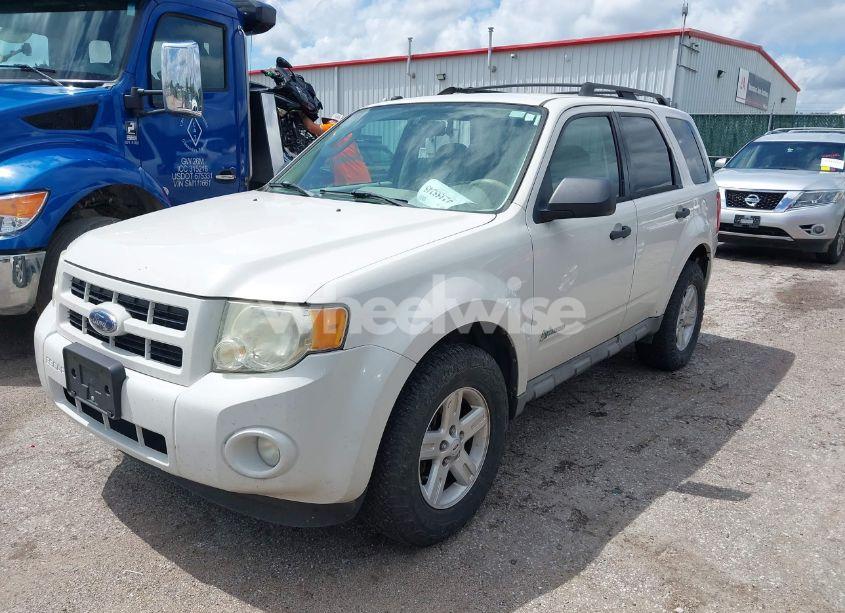 Photo 2 of 2009 Ford Escape HYBRID LIMITED (VIN 1FMCU593X9KB20378)