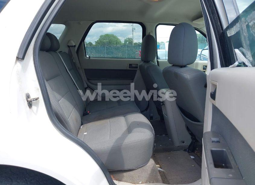 Photo 8 of 2009 Ford Escape HYBRID LIMITED (VIN 1FMCU593X9KB20378)