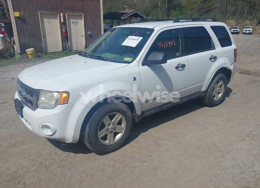 Photo 2 of 2008 Ford Escape HYBRID (VIN 1FMCU59H08KE43381)