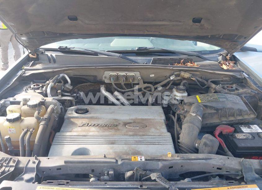 Photo 10 of 2008 Ford Escape HYBRID (VIN 1FMCU59H08KE47320)