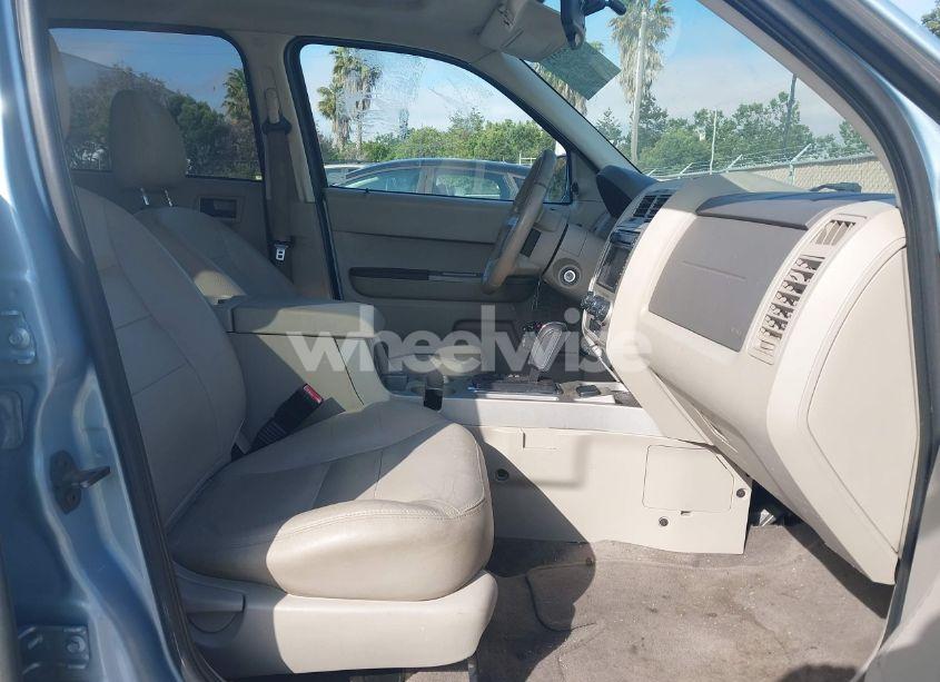 Photo 5 of 2008 Ford Escape HYBRID (VIN 1FMCU59H08KE47320)