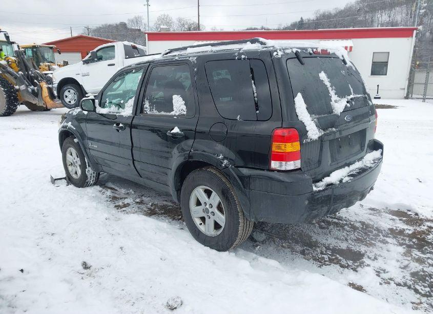 Photo 3 of 2007 Ford Escape HYBRID (VIN 1FMCU59H17KA50522)