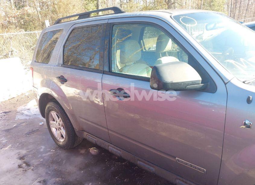 Photo 13 of 2008 Ford Escape HYBRID (VIN 1FMCU59H38KA90098)