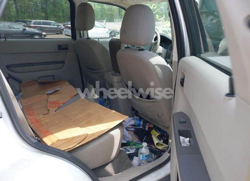 Photo 8 of 2008 Ford Escape HYBRID (VIN 1FMCU59H38KC38282)