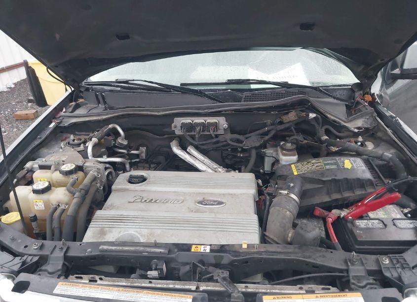 Photo 10 of 2008 Ford Escape HYBRID (VIN 1FMCU59H48KA86464)