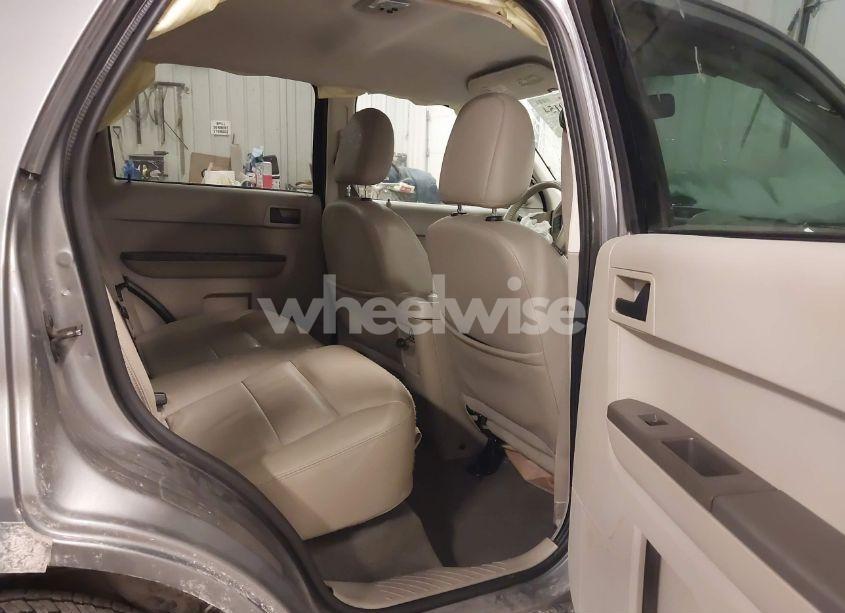 Photo 8 of 2008 Ford Escape HYBRID (VIN 1FMCU59H48KD64411)