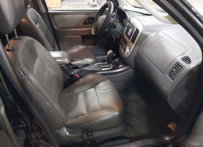 Photo 5 of 2007 Ford Escape HYBRID (VIN 1FMCU59H67KB87343)