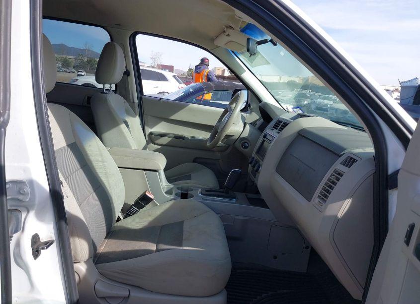 Photo 5 of 2008 Ford Escape HYBRID (VIN 1FMCU59H78KA33290)