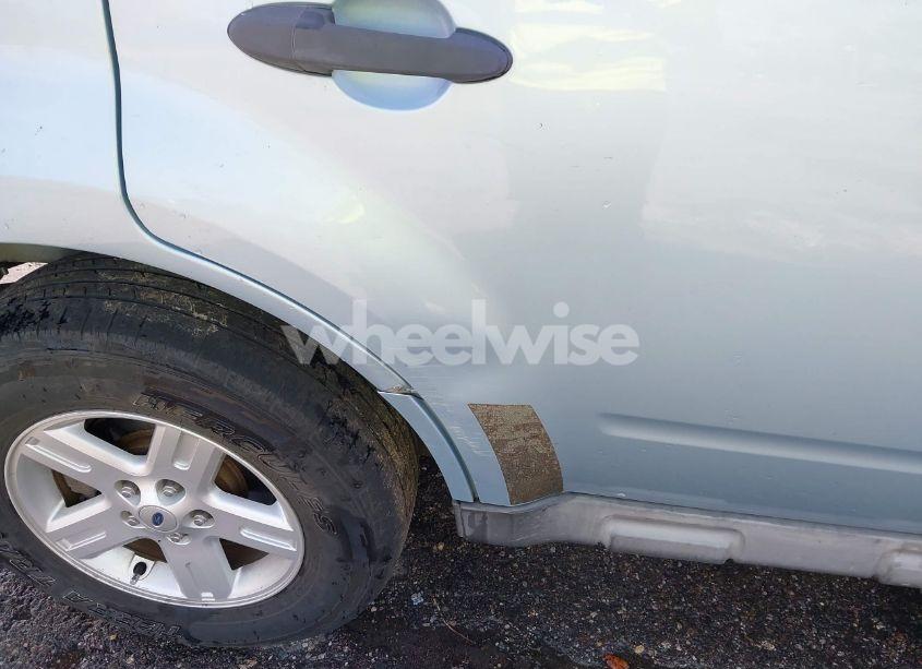 Photo 6 of 2008 Ford Escape HYBRID (VIN 1FMCU59H78KA45293)