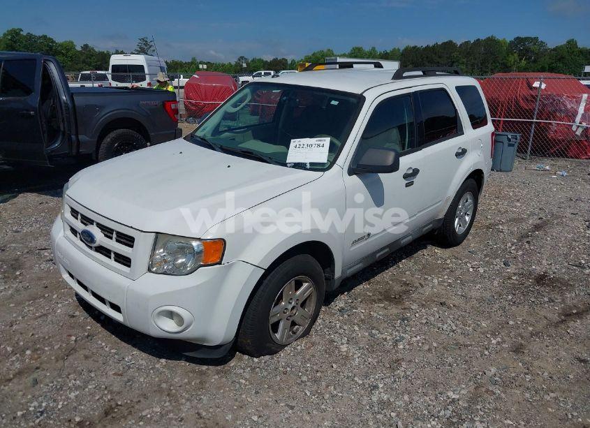 Photo 2 of 2010 Ford Escape HYBRID LIMITED (VIN 1FMCU5K32AKA85902)