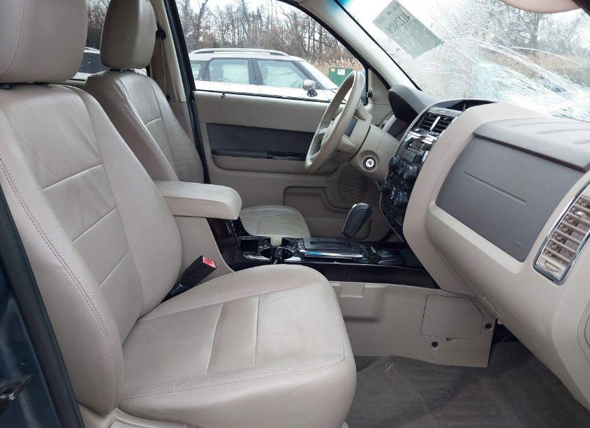 Photo 5 of 2010 Ford Escape HYBRID LIMITED (VIN 1FMCU5K32AKB65331)