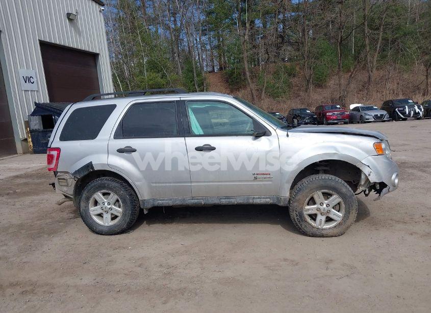 Photo 13 of 2010 Ford Escape HYBRID LIMITED (VIN 1FMCU5K33AKC89835)