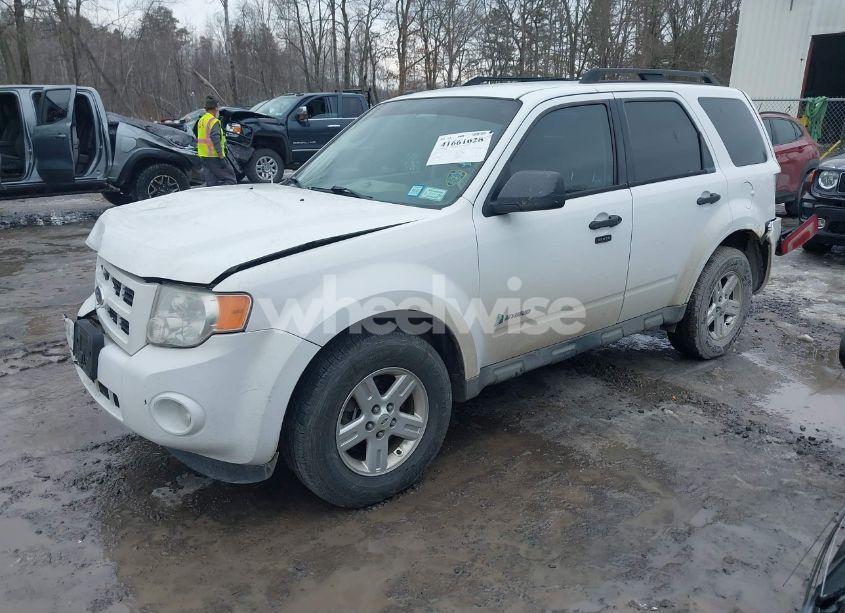 Photo 2 of 2012 Ford Escape HYBRID (VIN 1FMCU5K36CKB06205)