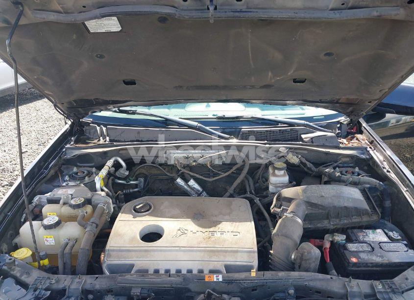 Photo 10 of 2011 Ford Escape HYBRID LIMITED (VIN 1FMCU5K37BKA22327)