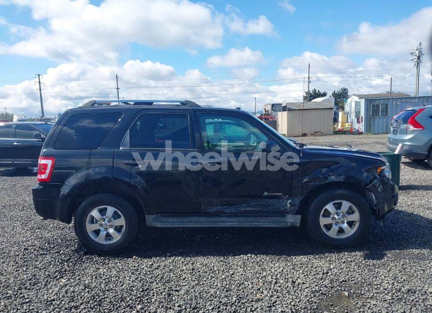 Photo 13 of 2011 Ford Escape HYBRID LIMITED (VIN 1FMCU5K37BKA22327)