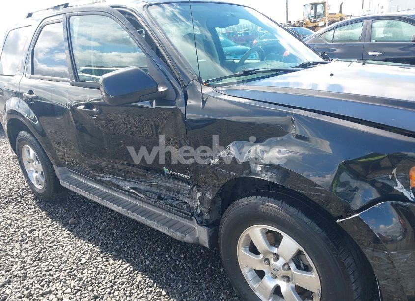 Photo 6 of 2011 Ford Escape HYBRID LIMITED (VIN 1FMCU5K37BKA22327)