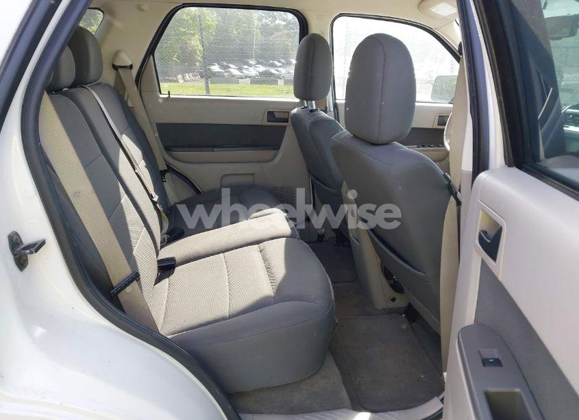 Photo 8 of 2010 Ford Escape HYBRID LIMITED (VIN 1FMCU5K38AKA07737)