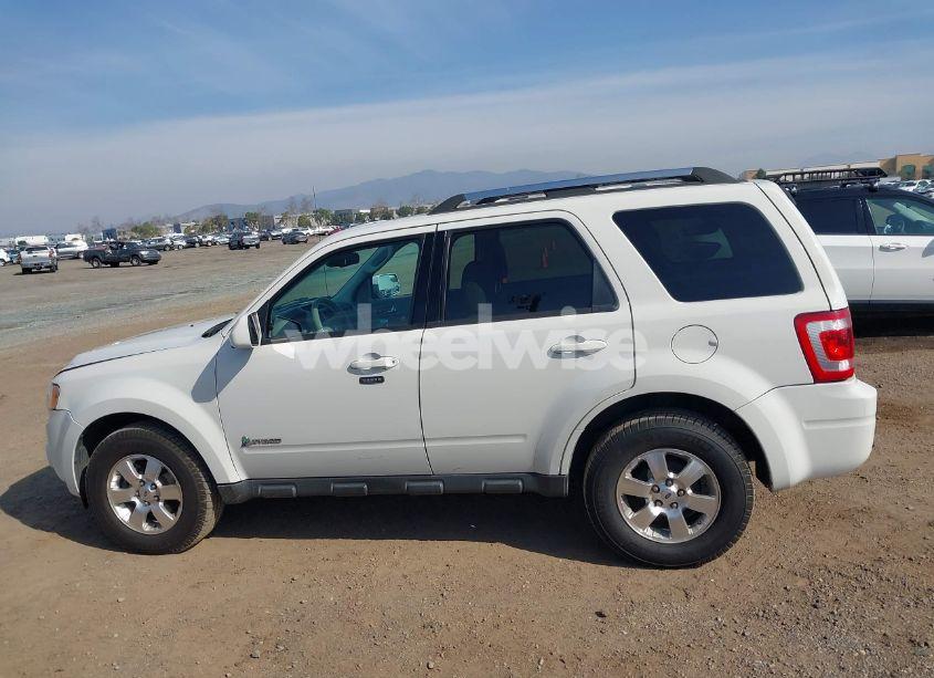 Photo 14 of 2011 Ford Escape HYBRID LIMITED (VIN 1FMCU5K38BKC71610)