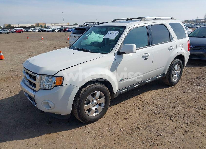 Photo 2 of 2011 Ford Escape HYBRID LIMITED (VIN 1FMCU5K38BKC71610)