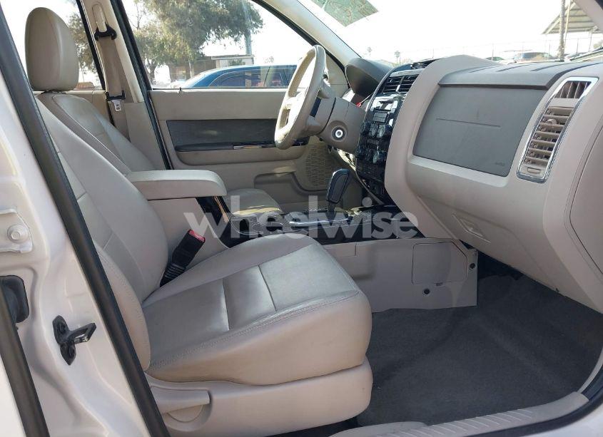 Photo 5 of 2011 Ford Escape HYBRID LIMITED (VIN 1FMCU5K38BKC71610)