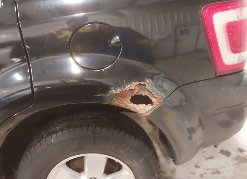 Photo 6 of 2009 Ford Escape XLS (VIN 1FMCU92759KD04633)