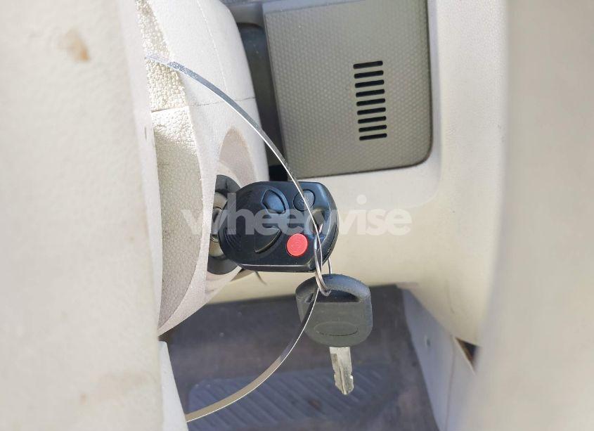 Photo 11 of 2009 Ford Escape XLS (VIN 1FMCU92799KC79980)