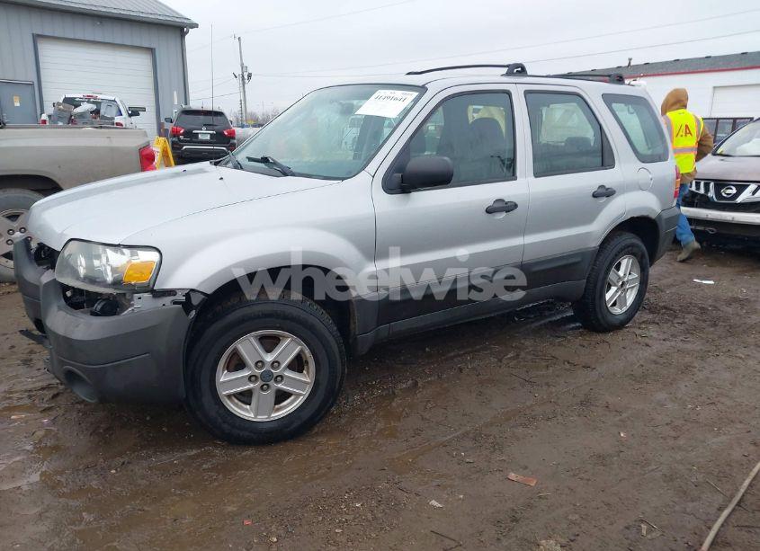 Photo 15 of 2007 Ford Escape XLS/XLS MANUAL (VIN 1FMCU92Z07KC05670)