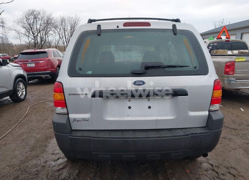 Photo 17 of 2007 Ford Escape XLS/XLS MANUAL (VIN 1FMCU92Z07KC05670)
