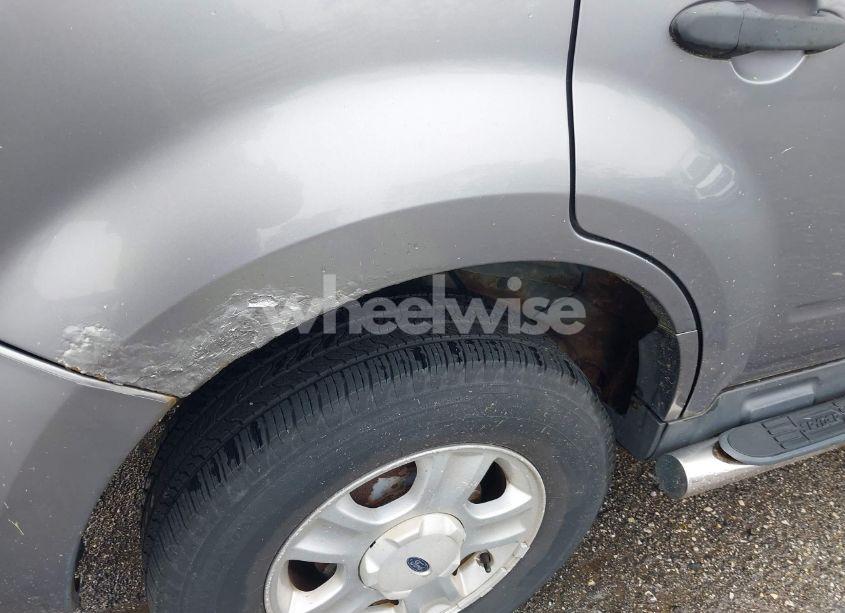 Photo 14 of 2008 Ford Escape XLS (VIN 1FMCU92Z08KE45688)