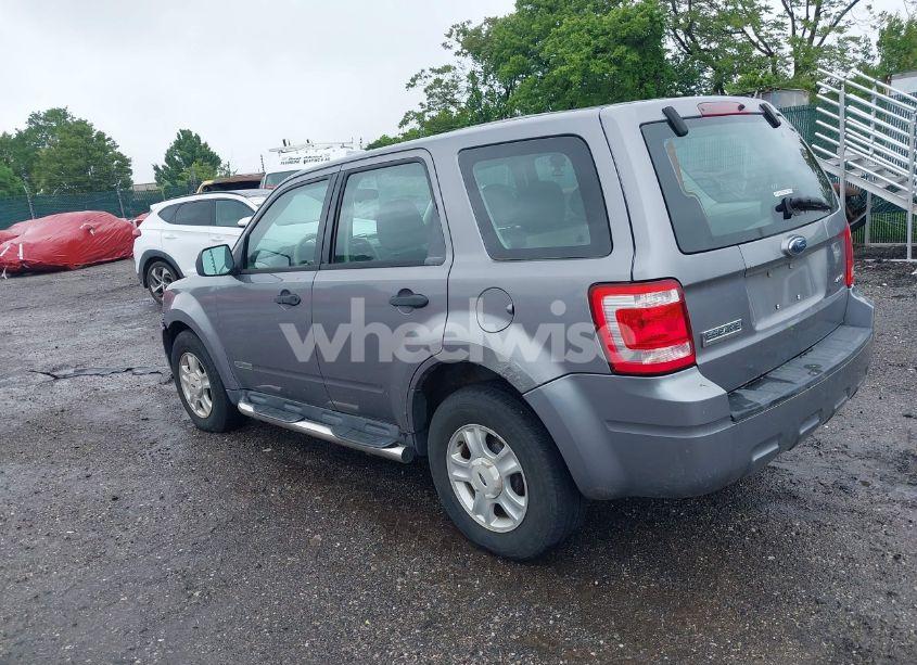 Photo 3 of 2008 Ford Escape XLS (VIN 1FMCU92Z08KE45688)