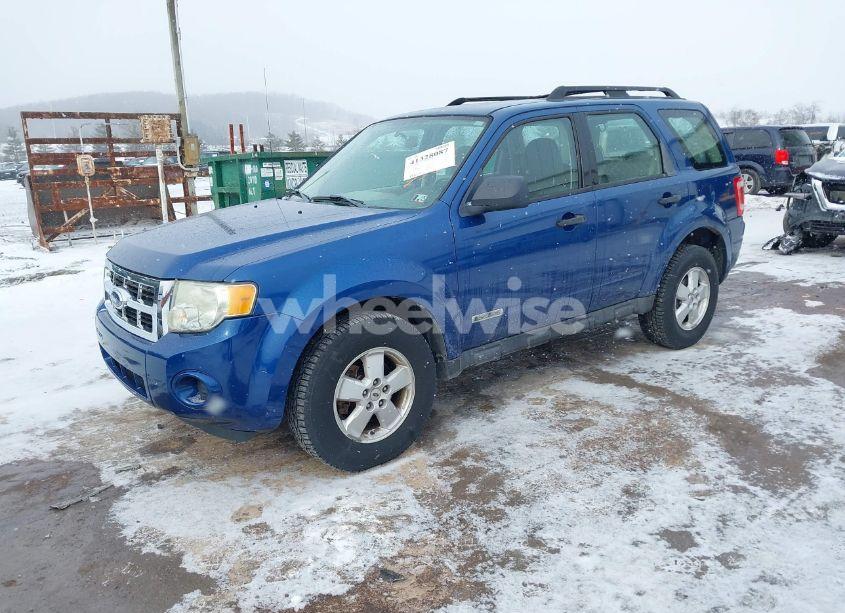 Photo 2 of 2008 Ford Escape XLS (VIN 1FMCU92Z28KE22364)