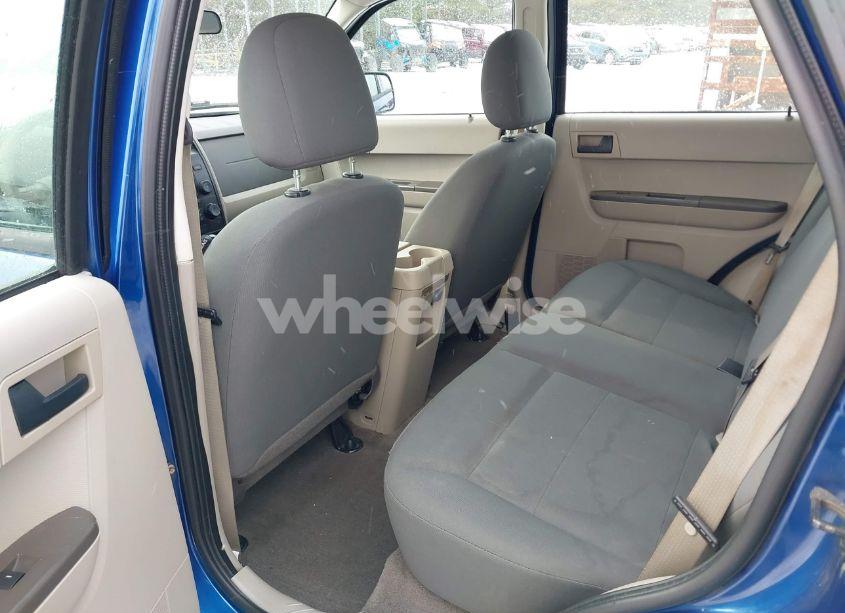 Photo 8 of 2008 Ford Escape XLS (VIN 1FMCU92Z28KE22364)