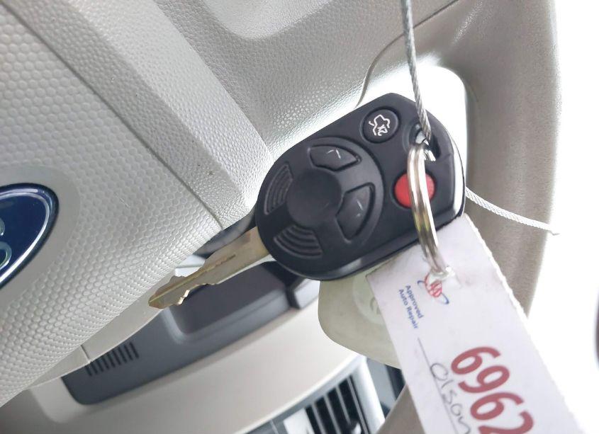 Photo 11 of 2008 Ford Escape XLS (VIN 1FMCU92Z38KB59804)