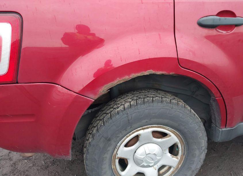 Photo 12 of 2008 Ford Escape XLS (VIN 1FMCU92Z38KB59804)