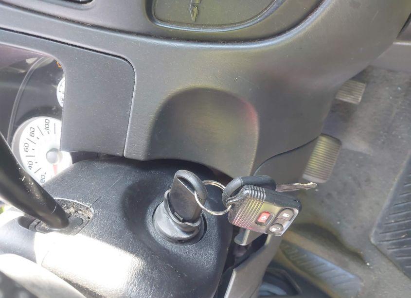 Photo 11 of 2005 Ford Escape XLS (VIN 1FMCU92Z45KD72689)