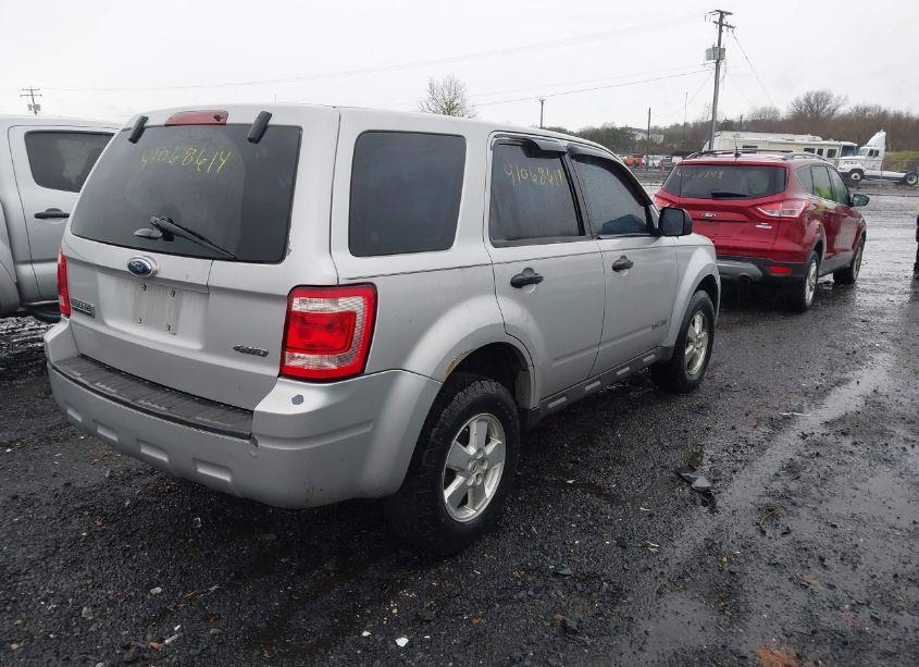 Photo 4 of 2008 Ford Escape XLS (VIN 1FMCU92Z68KA97511)