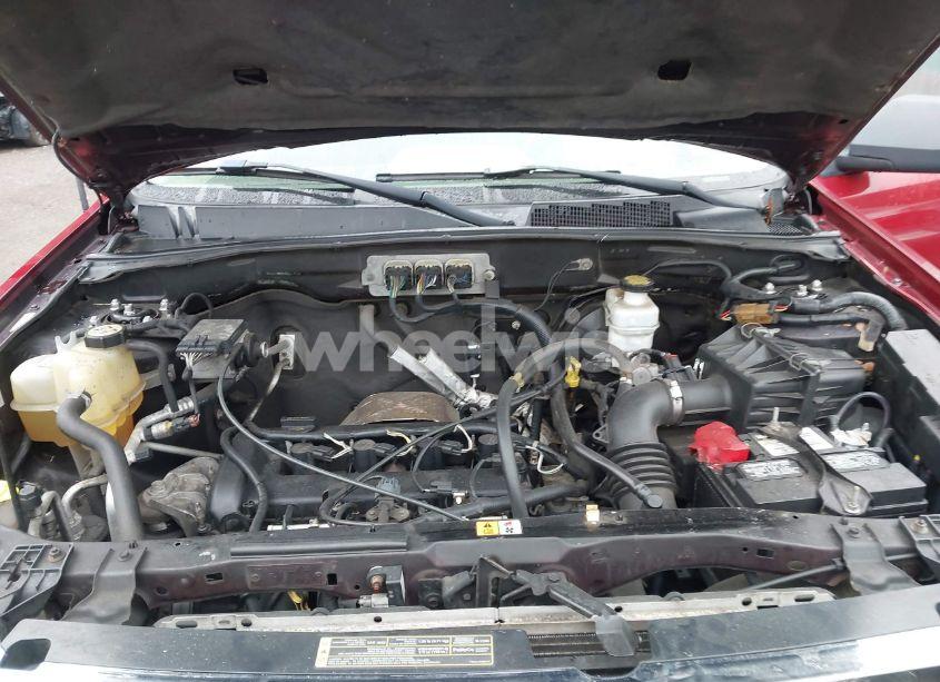 Photo 10 of 2008 Ford Escape XLS (VIN 1FMCU92Z78KA14569)