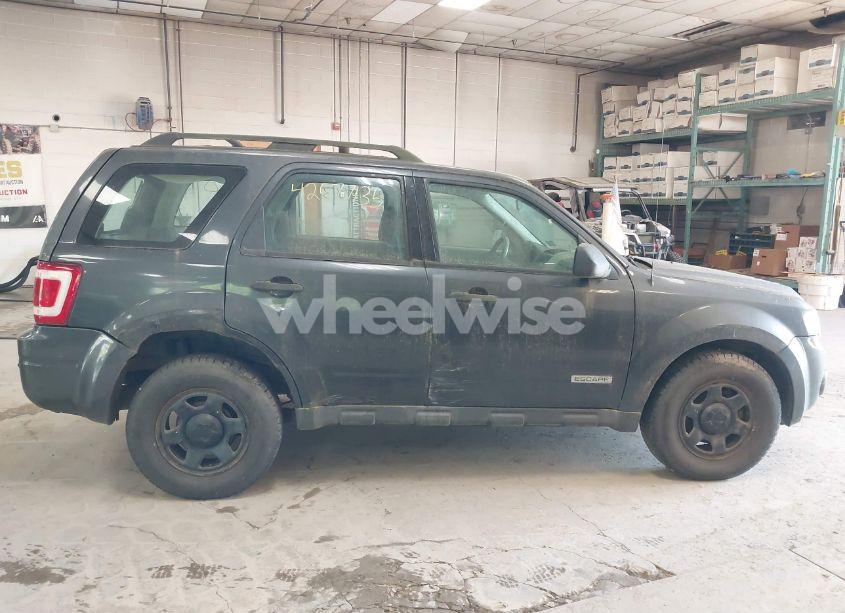 Photo 14 of 2008 Ford Escape XLS (VIN 1FMCU92Z98KB27455)