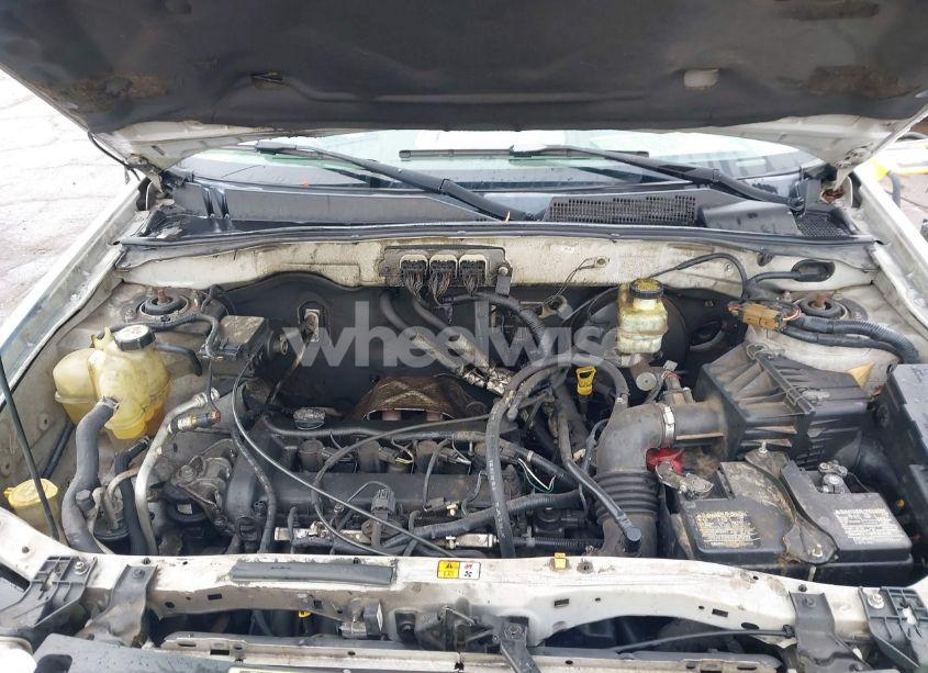 Photo 10 of 2008 Ford Escape XLS (VIN 1FMCU92Z98KC79994)