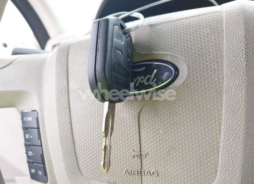 Photo 11 of 2008 Ford Escape XLS (VIN 1FMCU92Z98KC79994)